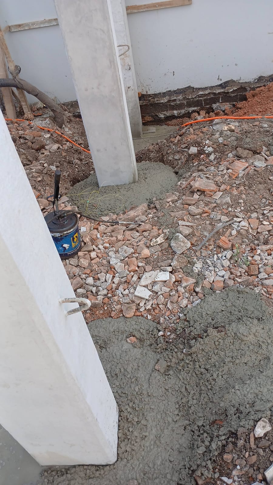 Investimento Imobiliário, Santa Cruz do Sul: Pilares concretados na fundação